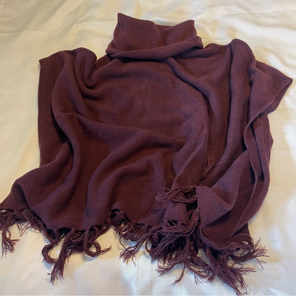 Small / Medium Forever 21 Poncho Sweater Maroon